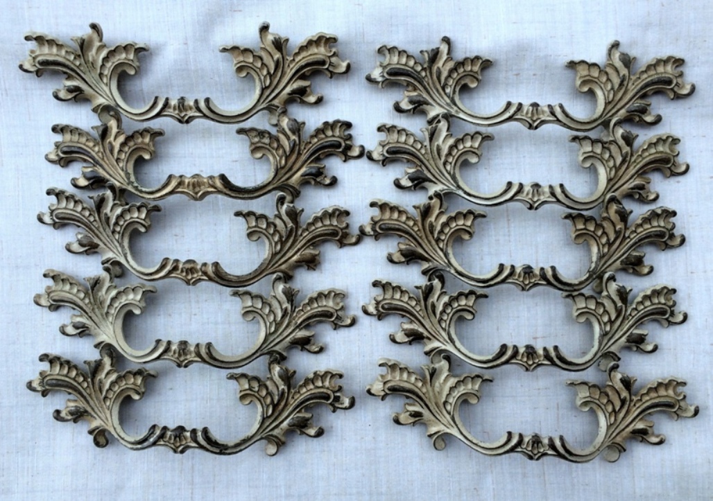 Vintage French provincial drawer pull